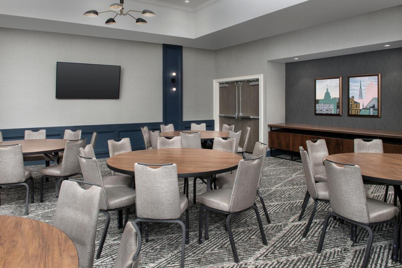 Courtyard By Marriott Savannah Downtown - Historic District Exterior photo